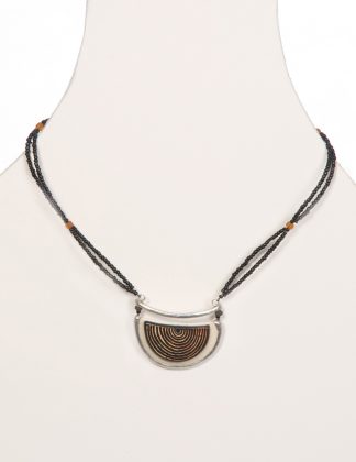 Handmade-African-necklace-mambu-dnm8