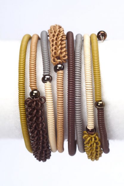 scoobie-wire-bracelet-usisi-dbu91